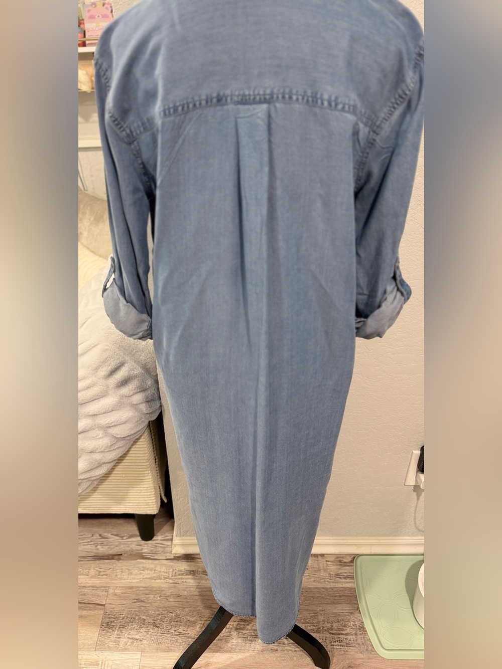 Westbound Chambray Shirt Dress Size Small NWOT Blue Button Front Roll Tab Sleeve - Picture 6 of 8